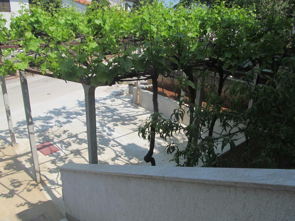 Apartment Artusi Pula Kamer foto